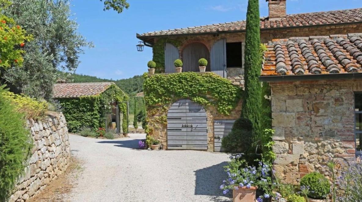 Abbadia Wine Relais Montefollonico Exterior photo