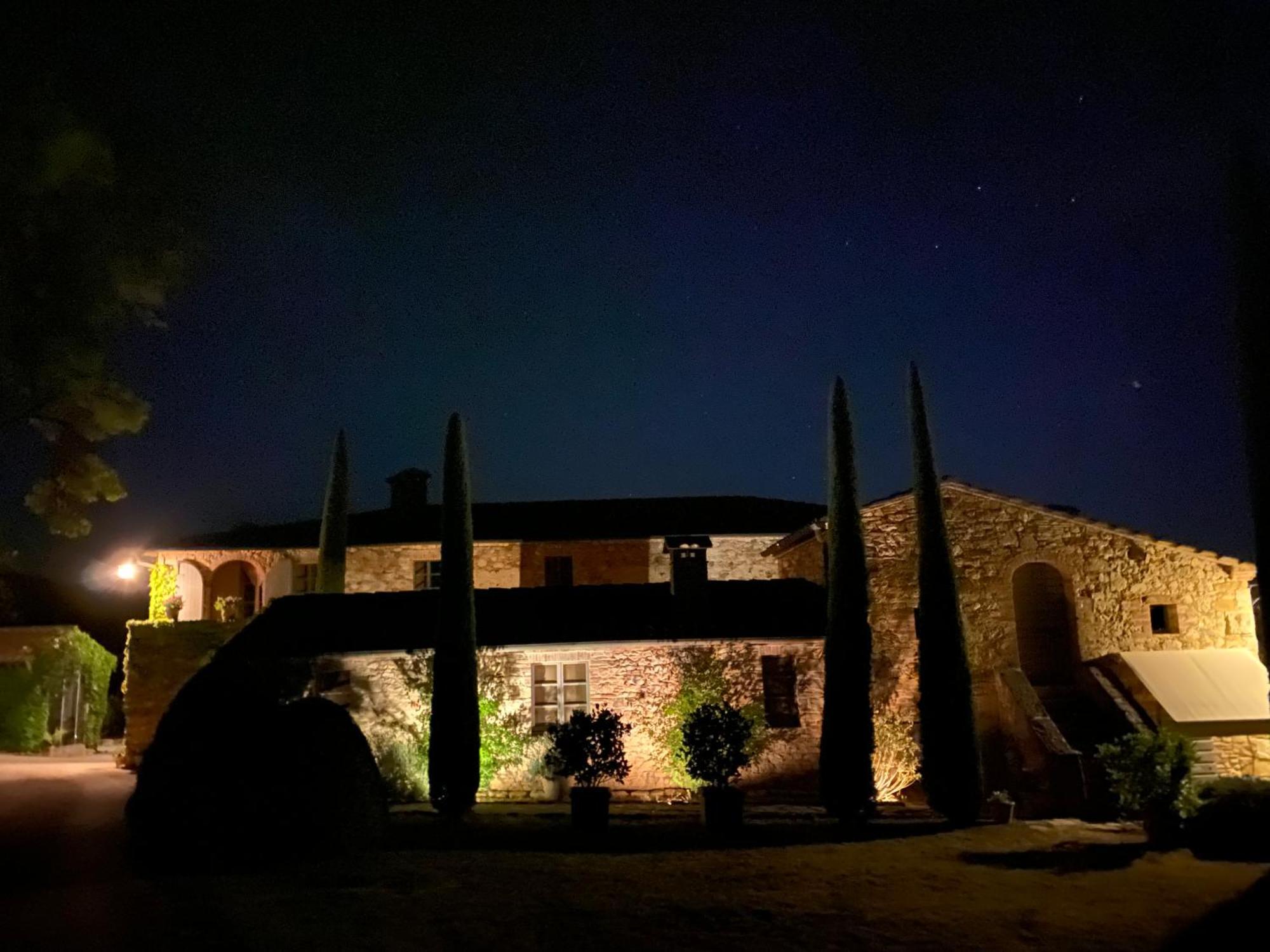 Abbadia Wine Relais Montefollonico Exterior photo